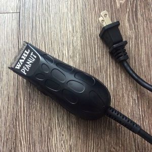 Black WAHL Peanut Clipper Trimmer
